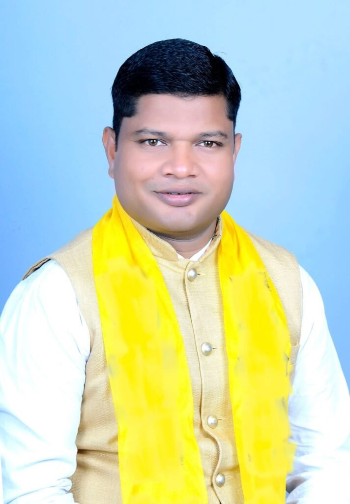 भाजपा अनुसूचित जनजाति मोर्चा के प्रदेश उपाध्यक्ष कोमल हुपेण्डी