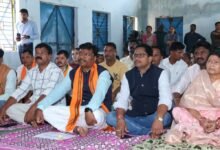कुंगारपाल में केदार कश्यप ने ग्रामीणों के साथ सुनी मन की बात