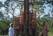 नारायणपुर जिले के अबूझमाड़ क्षेत्र के नयापारा में नलकूप खनन कार्य